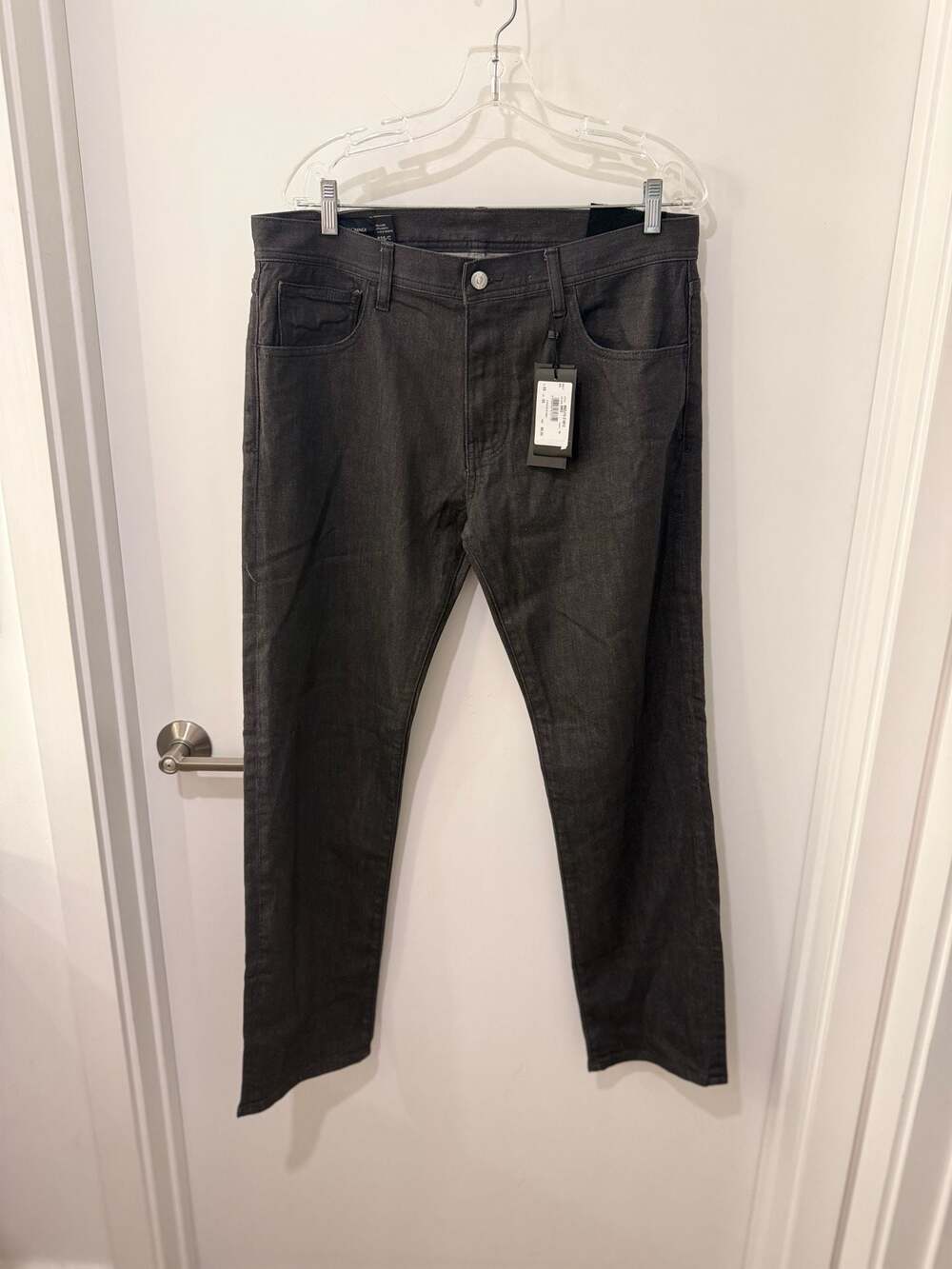 Armani Exchange Relaxed Straight Leg 5-Pocket Jeans in Black, Size 33